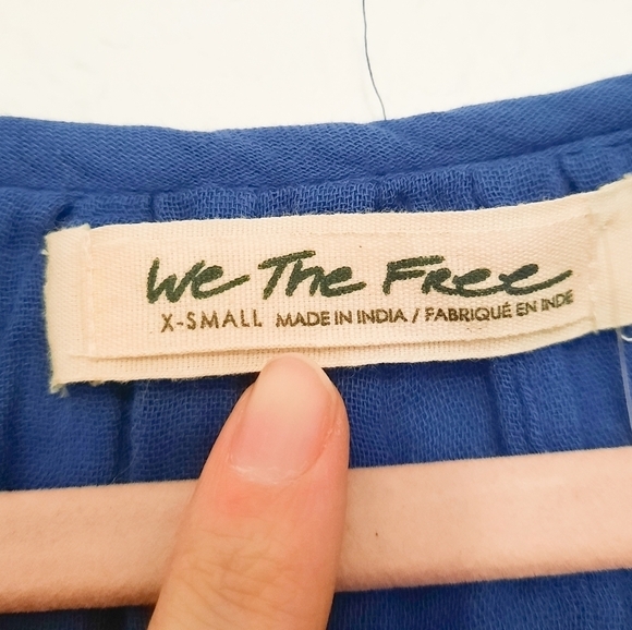 Free People We The Free Blue Peasant Blouse XS NWT - Picture 3 of 5